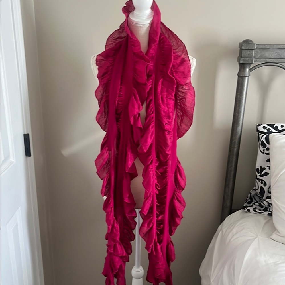 White house black market fuchsia ruffled scarf